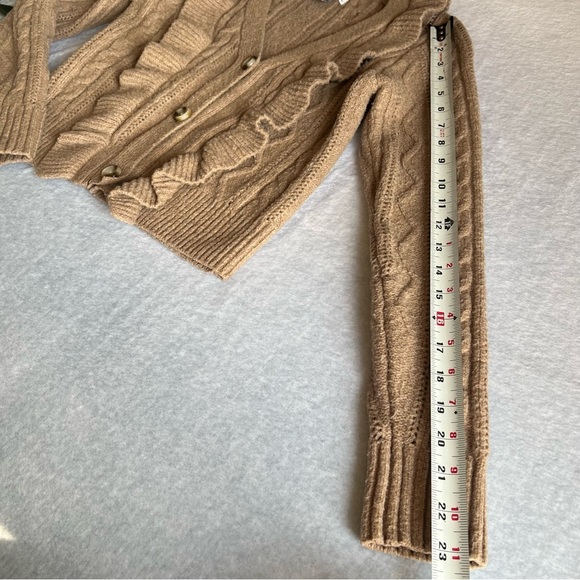 Women’s Sz S Ruffle Up Knit Sweater Preppy V Neck - Picture 5 of 8